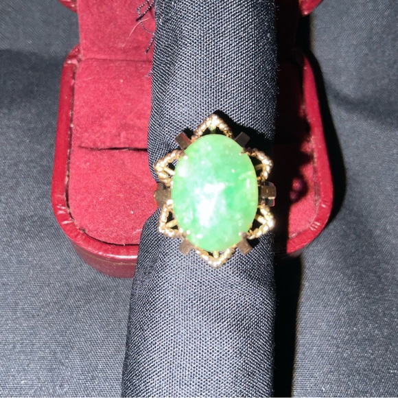 Ring, Nephrite Jade and 14k gold - Picture 5 of 14